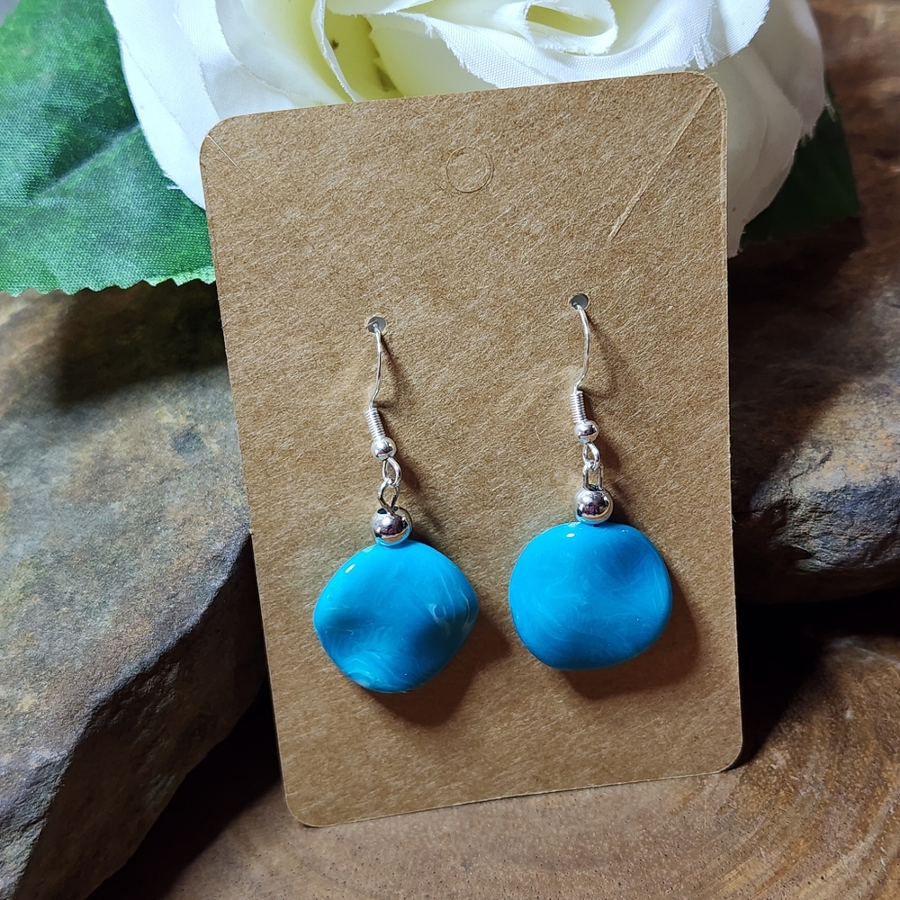 Hand Crafted Elegant Blue Swirl Dangle Drop Earrings